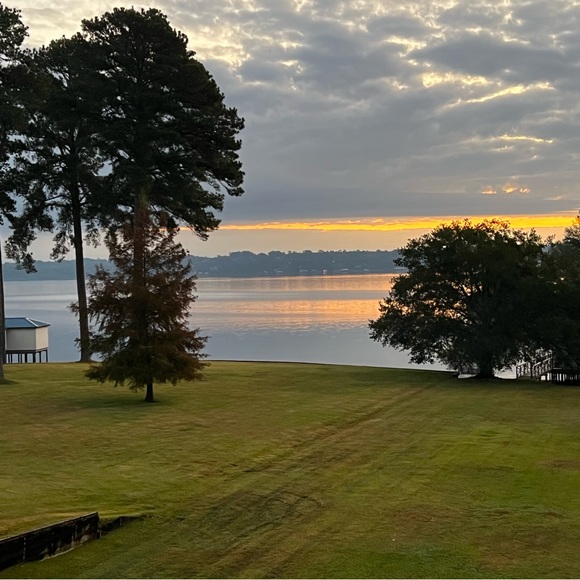 Meet your Posher, - Picture 7 of 11